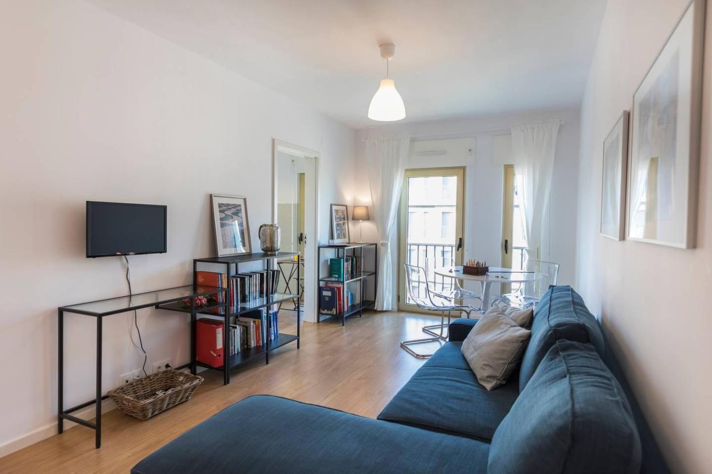 Comfortable Apartment In Campo Pequeno Lisbon Luaran gambar